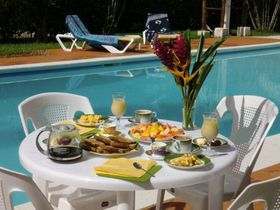 Guest House La Casa de James y Rafa Breakfast Guest House La Casa de James y Rafa Breakfast